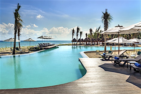 Ocean Riviera Paradise